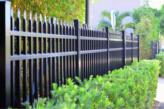Commercial Fencing